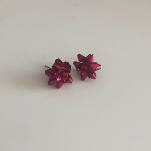 “Present ribbon” earrings